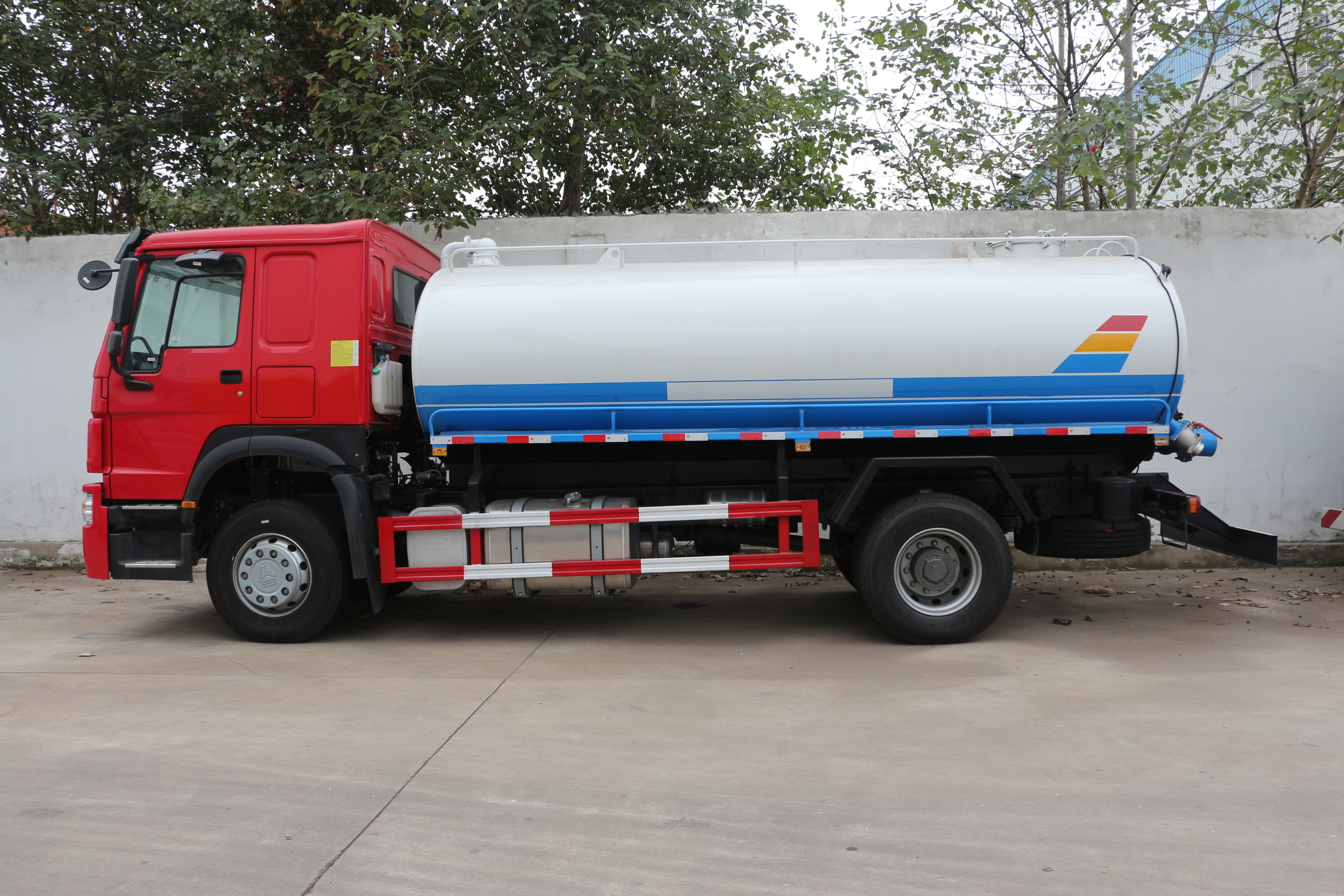 sewage suction tanker truck for sale