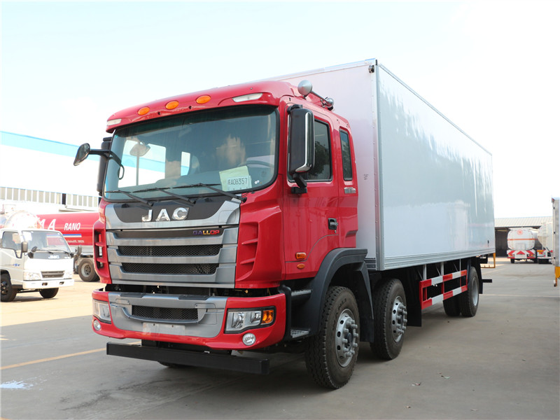 commercial refrigerated trucks for sale
