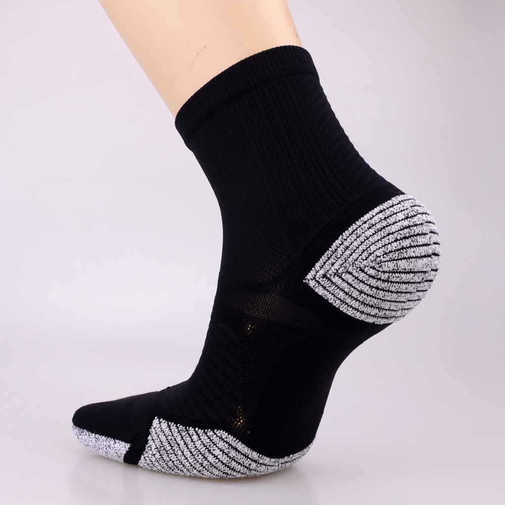 Wholesale High Quality Extra Cushioned Running Socks in Bulk | Custom ...
