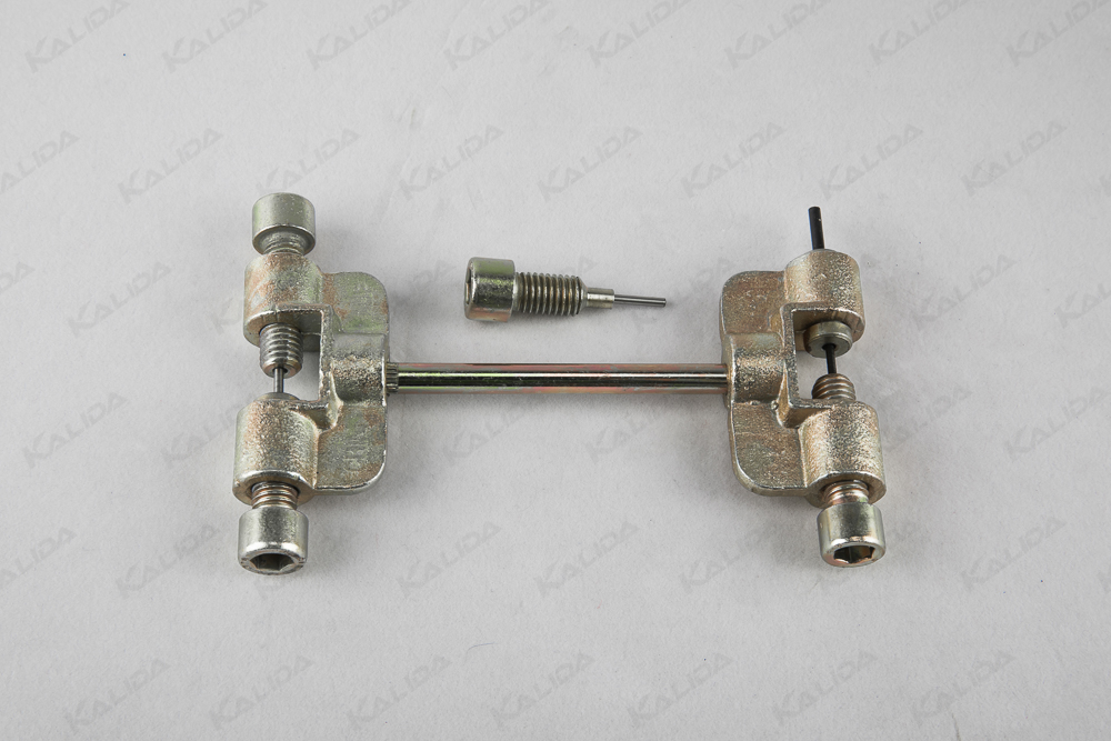 TIMING CHAIN BREAKER