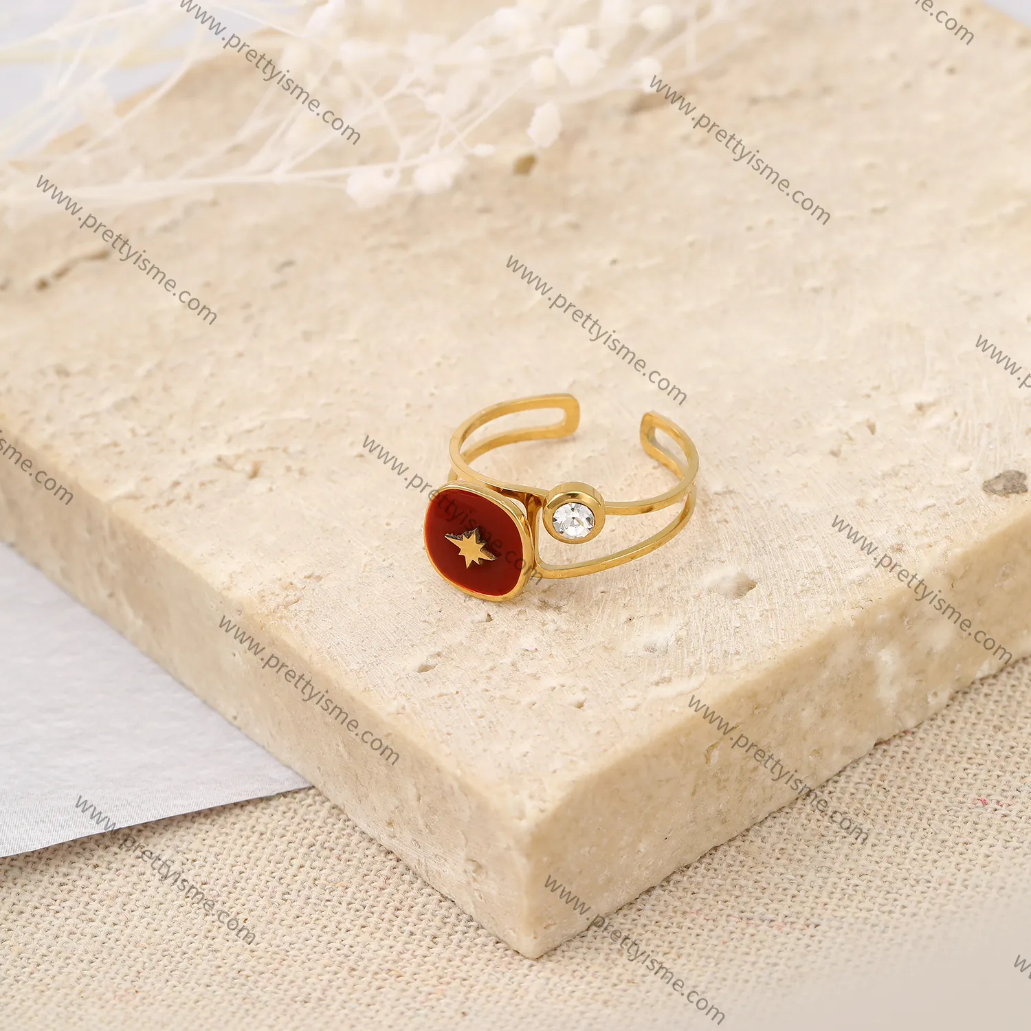 Open hollow stainless steel 18k gold plated ring red epoxy with round small diamond ring.webp