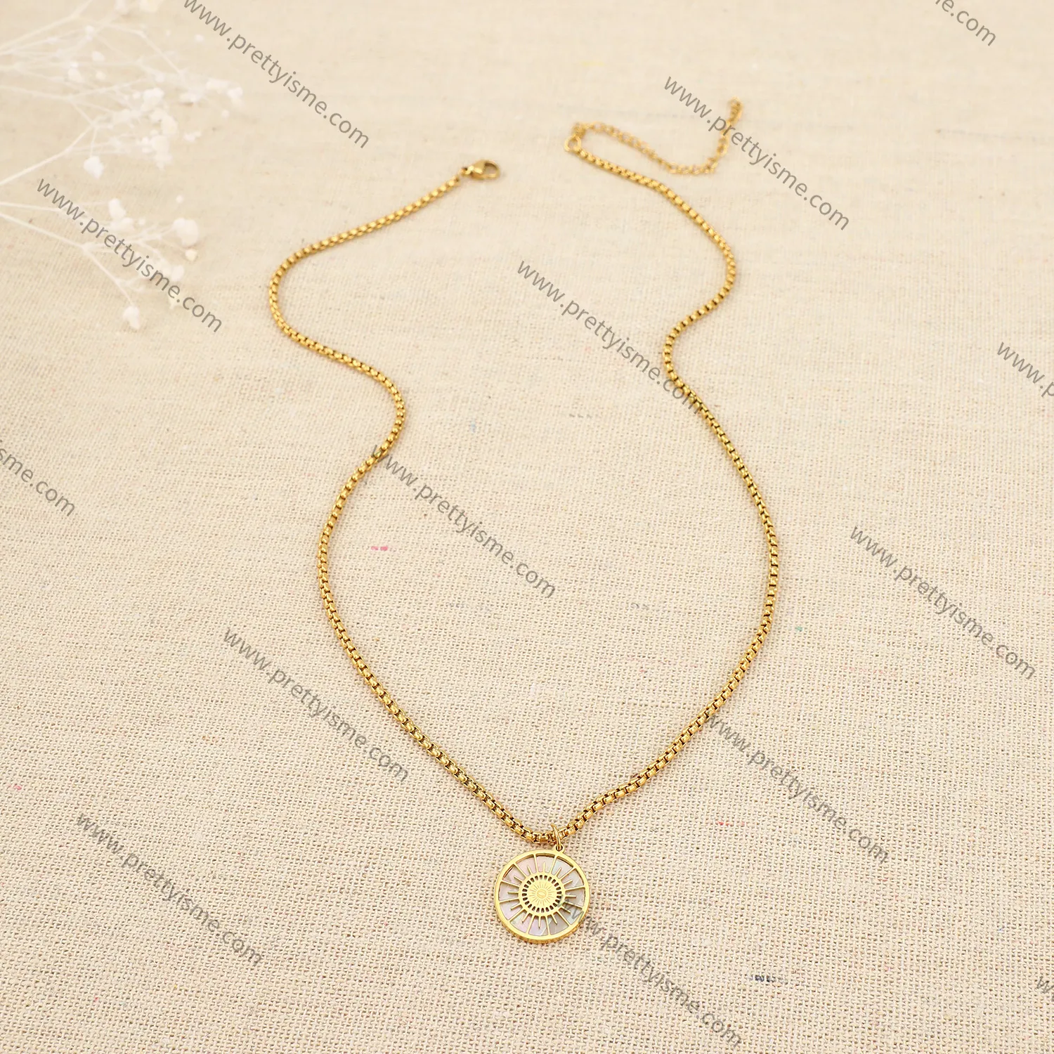 Simple Classic Stainless Steel 18k Gold Plated Thin Necklace with Delicate Pendant (3).webp
