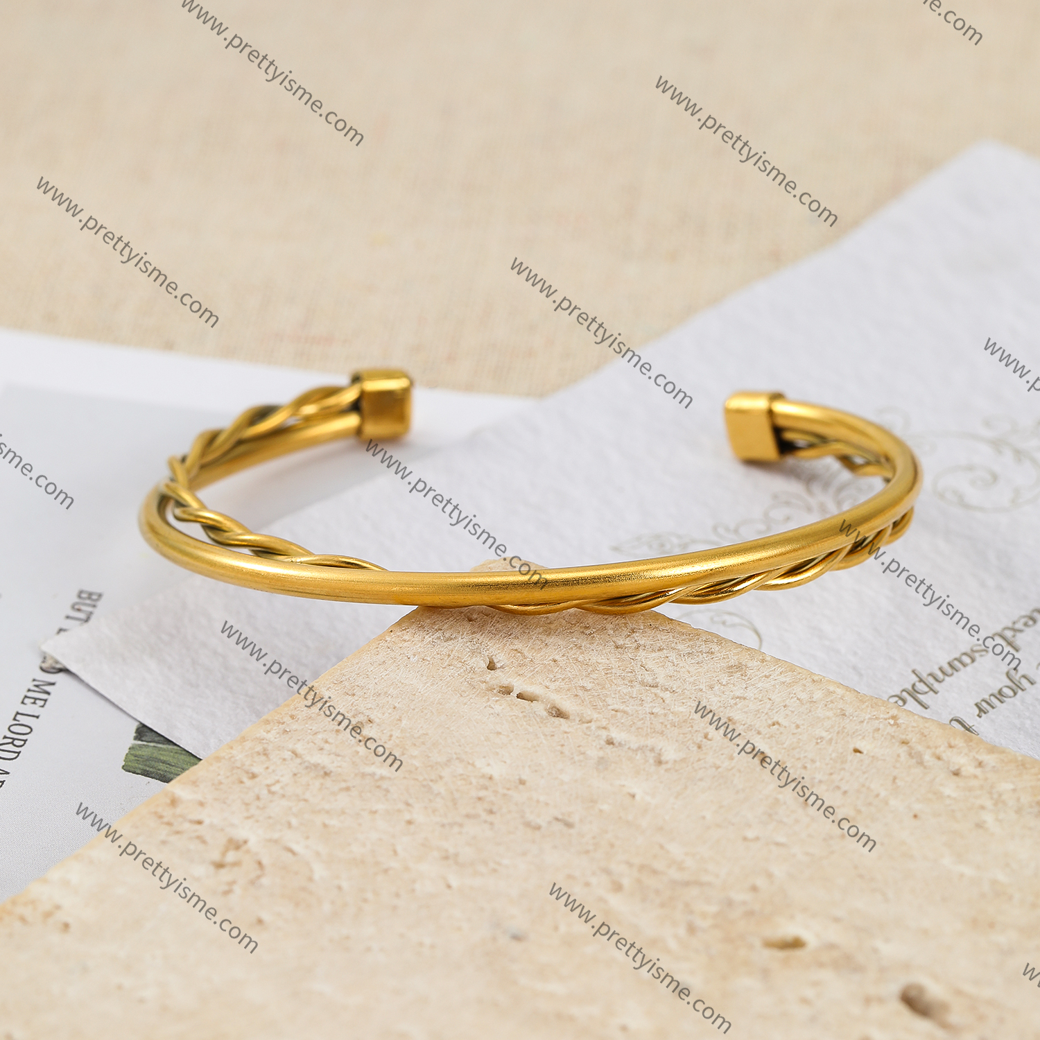 Interwoven Smooth Gold Stainless Steel Bracelet Waterproof Elegant Simple Bracelet (4).webp