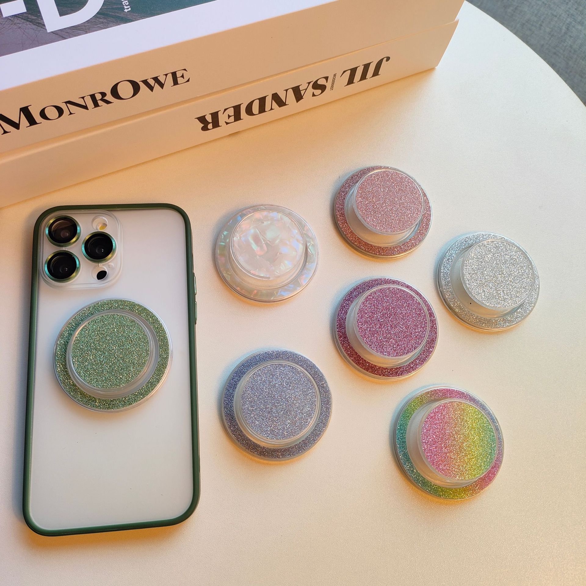 ins round glitter magnetic transparent phone  bracket suction cup type mobile phone support frame gradient painted phone bracket